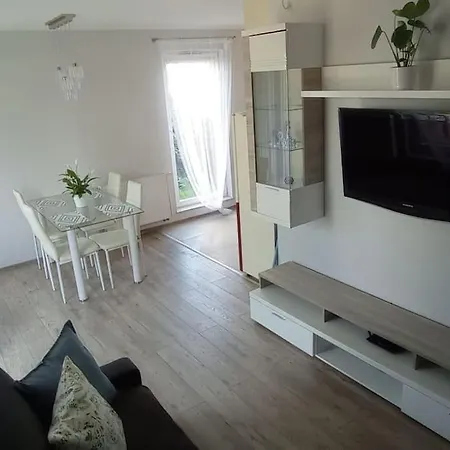 Mistral Z Ogrodem Opener Opener 1km Apartamento Pogorze